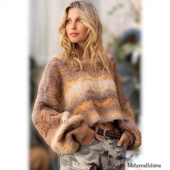 POL Sweaters - POL Pumpkin Chai Balloon Sleeve Sweater L